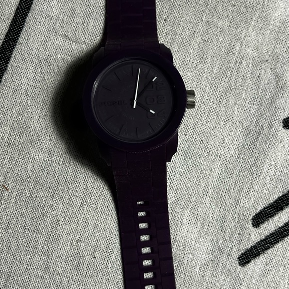 Diesel Deep Purple Timepiece - Picture 2 of 3